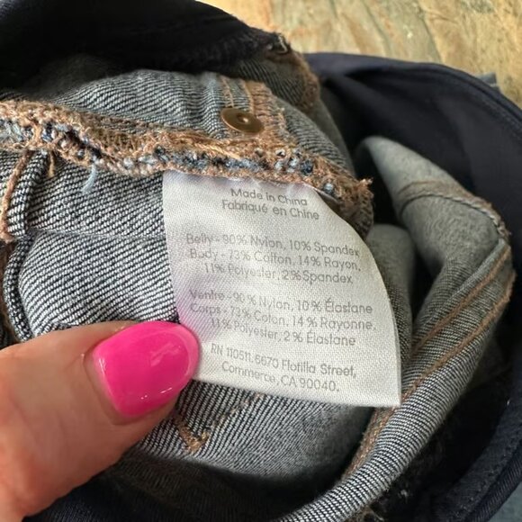 INGRID & ISABEL Women’s Maternity Skinny Jeans Distressed Size 30 - Picture 7 of 7